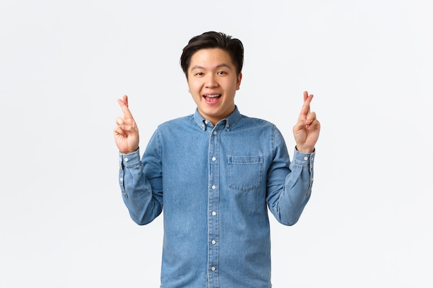 揭秘MarkSix羊生肖：幸运背后的故事与品牌魅力